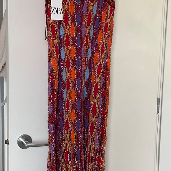 Gorgeous multicoloured crochet dress from Zara with fringe - Picture 5 of 16